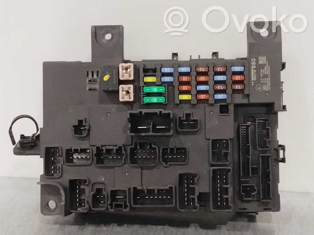 Mitsubishi Outlander Set scatola dei fusibili 