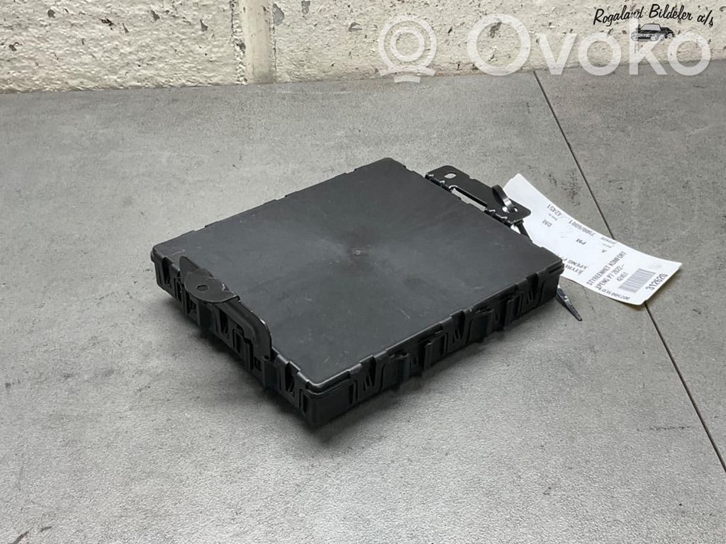 XPeng P7 Korin keskiosan ohjainlaite 