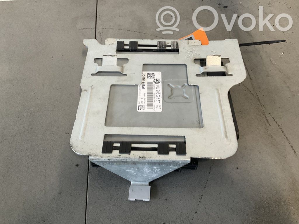 Volkswagen Touran II Unité de commande, module ECU de moteur 