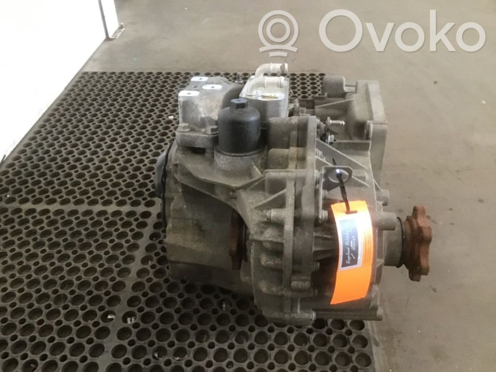 Volkswagen Touran II Cutie de viteze automată