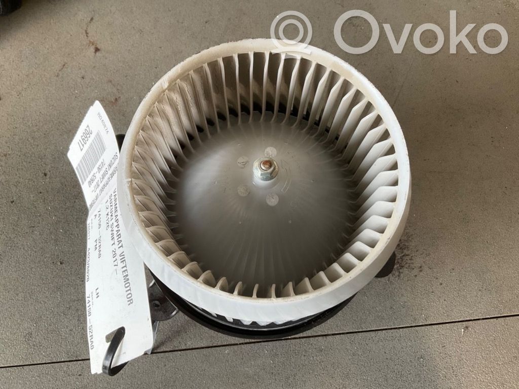 Suzuki Swift III Pulseur d'air habitacle 