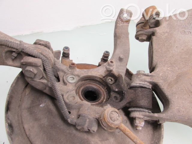 Audi A8 S8 D2 4D Achsschenkel hinten 