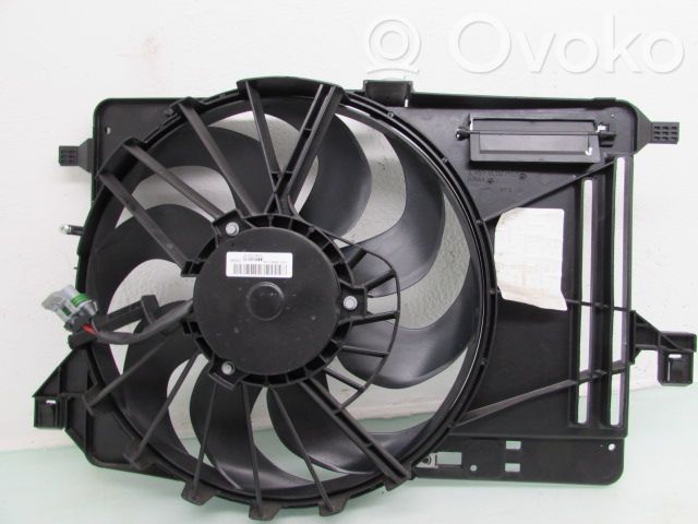 Ford Focus Convogliatore ventilatore raffreddamento del radiatore
