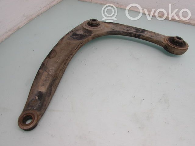 Peugeot Partner Triangle bras de suspension inférieur avant