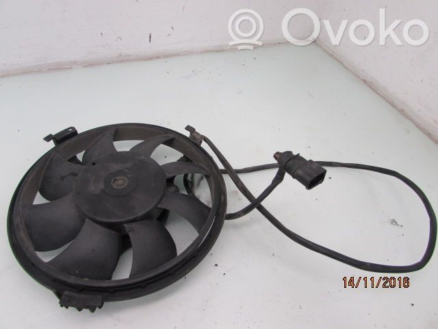 Volkswagen PASSAT B5.5 Suport ventilator radiator