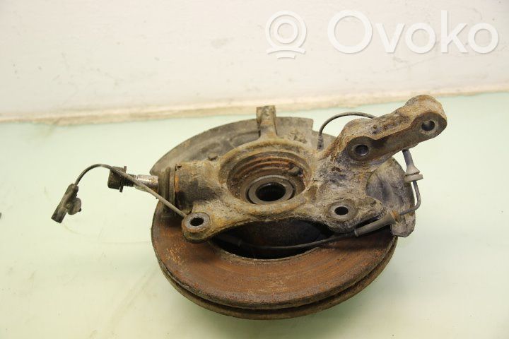 Opel Movano B Fuzetă butuc roată față