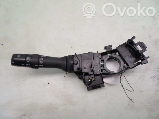 Toyota Yaris Altri interruttori/pulsanti/cambi
