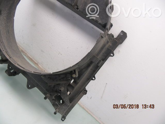 Land Rover Discovery 4 - LR4 Chłodnica