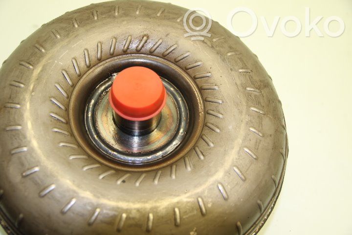 Inversor/convertidor de voltaje