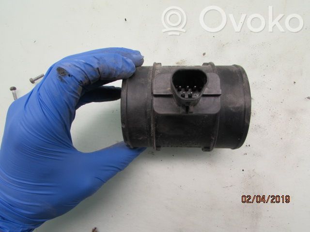 Opel Astra J Przepływomierz masowy powietrza MAF 