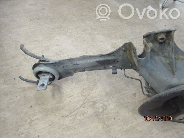 Volvo V60 Mangueta de dirección de rueda trasera 