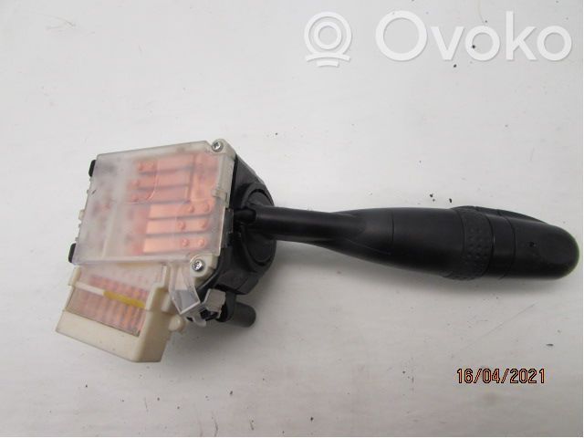 Suzuki Swift I Altri interruttori/pulsanti/cambi 