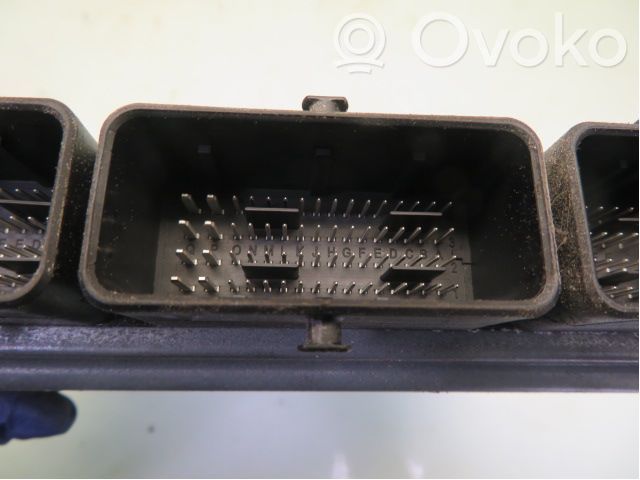 Nissan Qashqai Moottorin ohjainlaite/moduuli (käytetyt) 