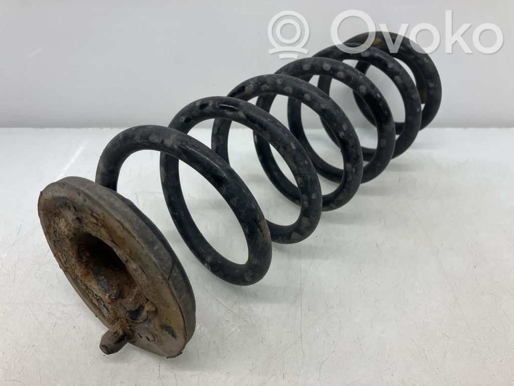 Volkswagen PASSAT B7 Flanșă cauciuc arc elicoidal spate 