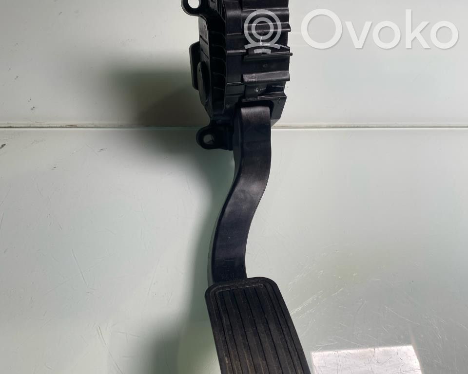 Tesla Model 3 Pedală accelerație 