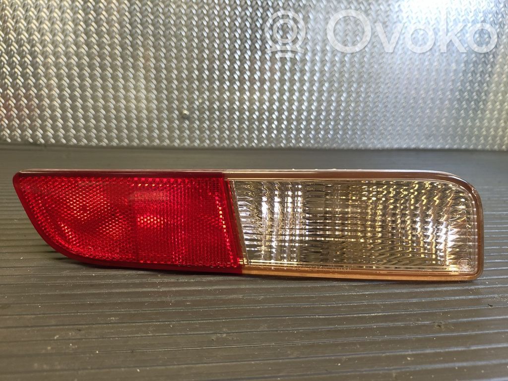 Mitsubishi Outlander Rückleuchte Heckleuchte in Stoßstange