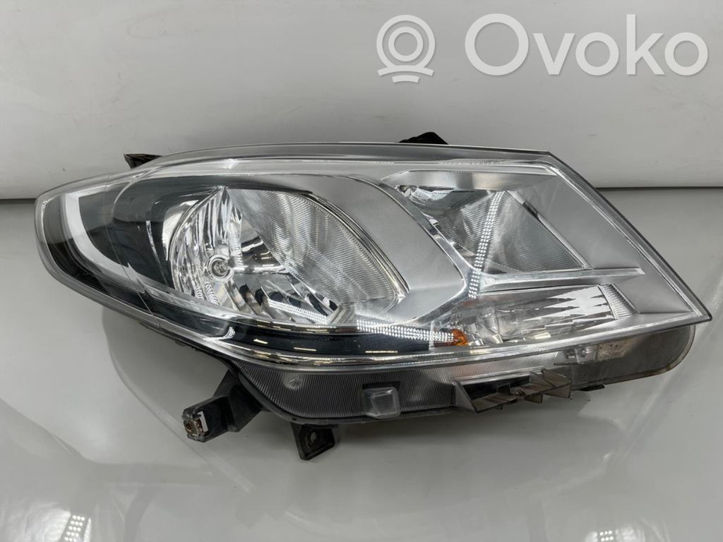 Peugeot Expert Faro/fanale
