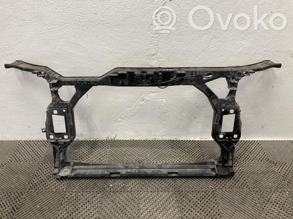 Audi A4 S4 B8 8K Support de radiateur sur cadre face avant