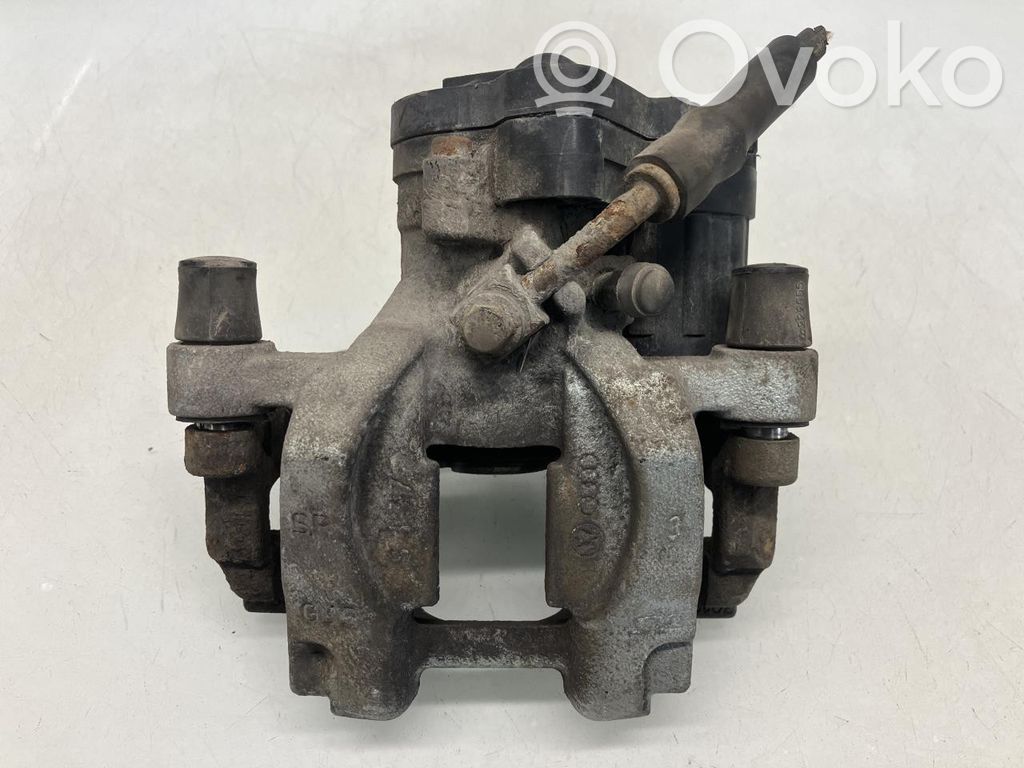 Volkswagen PASSAT B8 Bremssattel hinten 