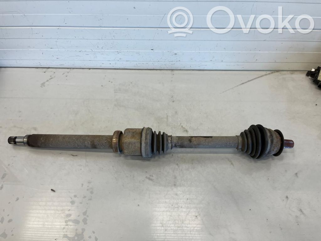 Volvo V50 Priekšējā pusass 