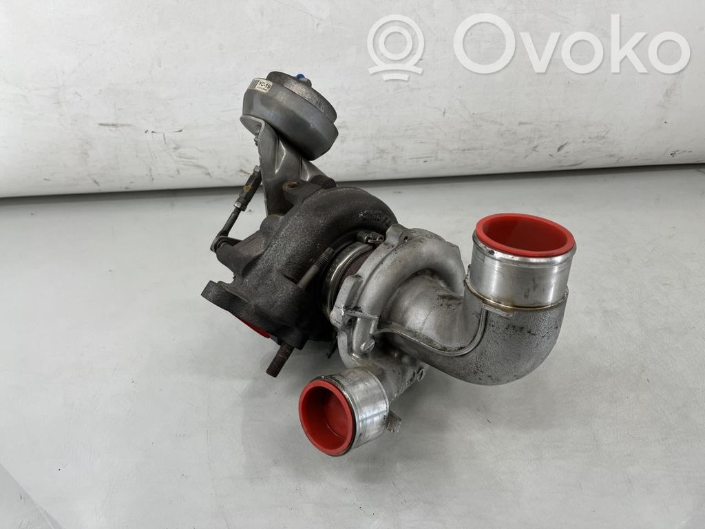 Toyota RAV 4 (XA40) Turbo