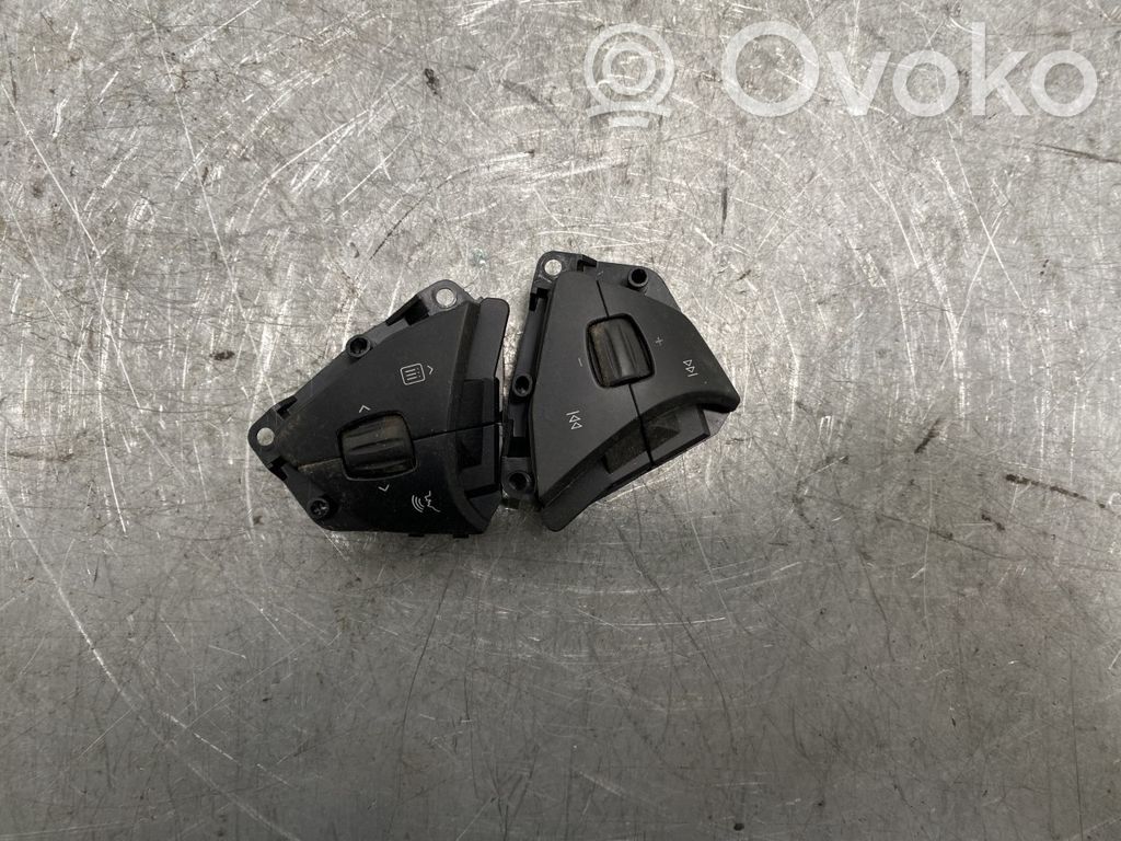 Tesla Model S Autres commutateurs / boutons / leviers 