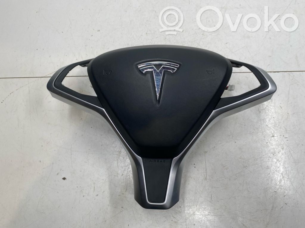 Tesla Model S Airbag volan 
