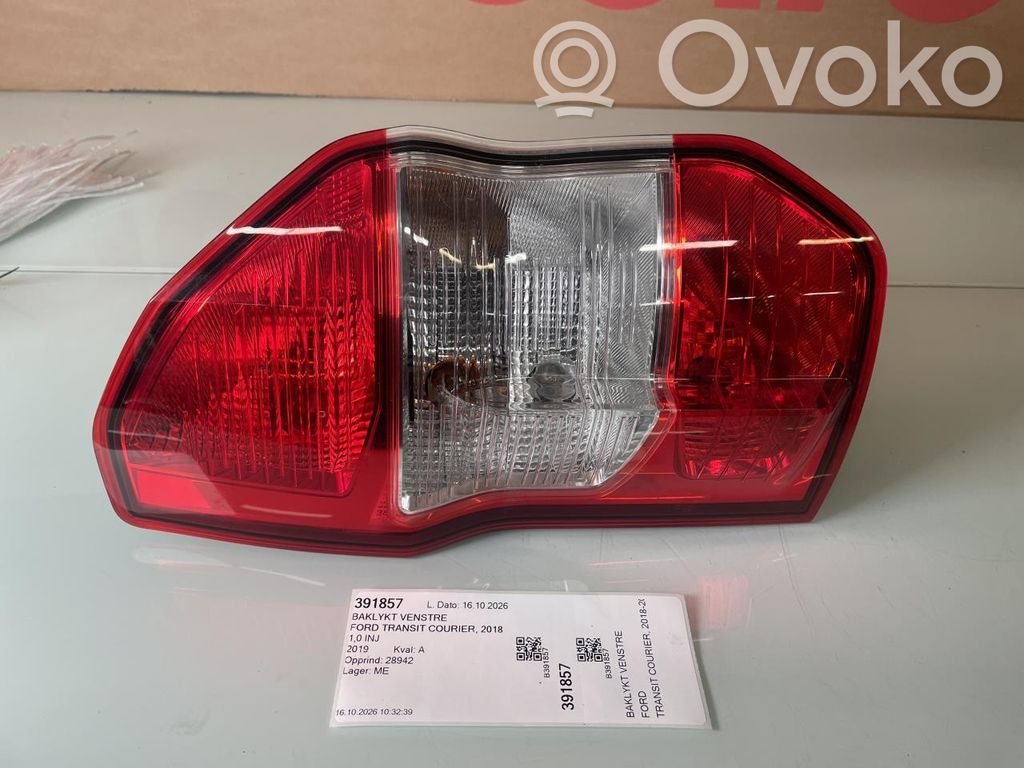 Ford Transit Courier Feux arrière / postérieurs 