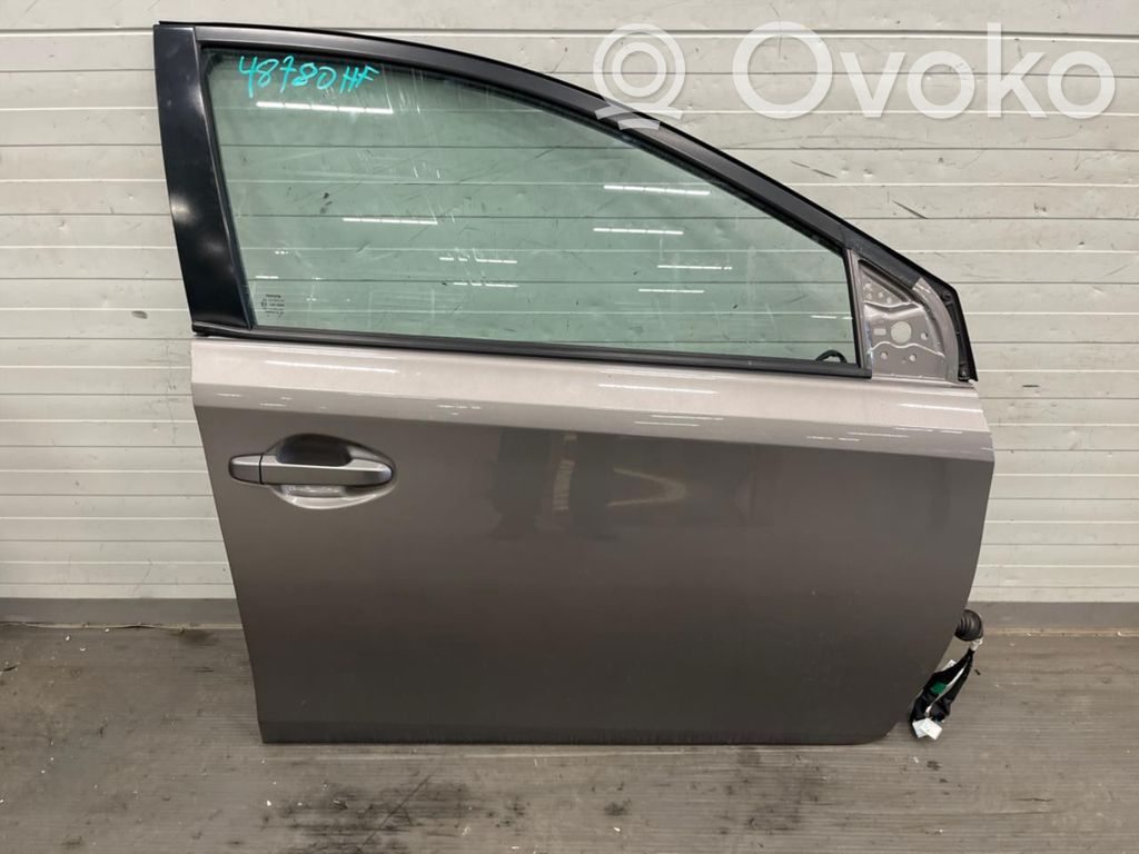 Toyota Auris E180 Portiera anteriore