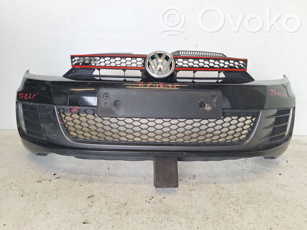 Volkswagen Golf VI Передний бампер 