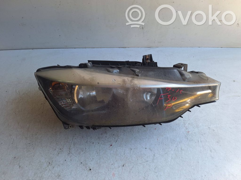BMW 3 F30 F35 F31 Lampa przednia 