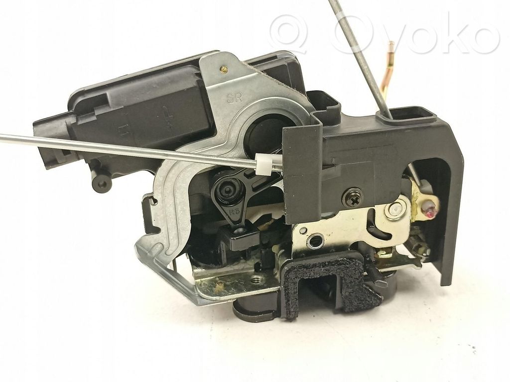 KIA Picanto Takaoven lukko 