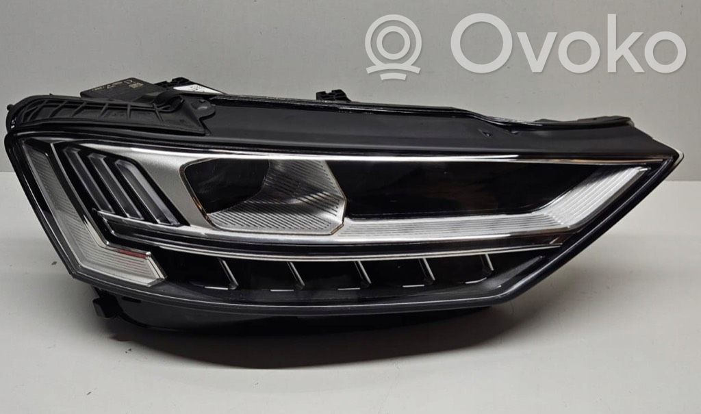 Audi A8 S8 D5 Scheinwerfer 