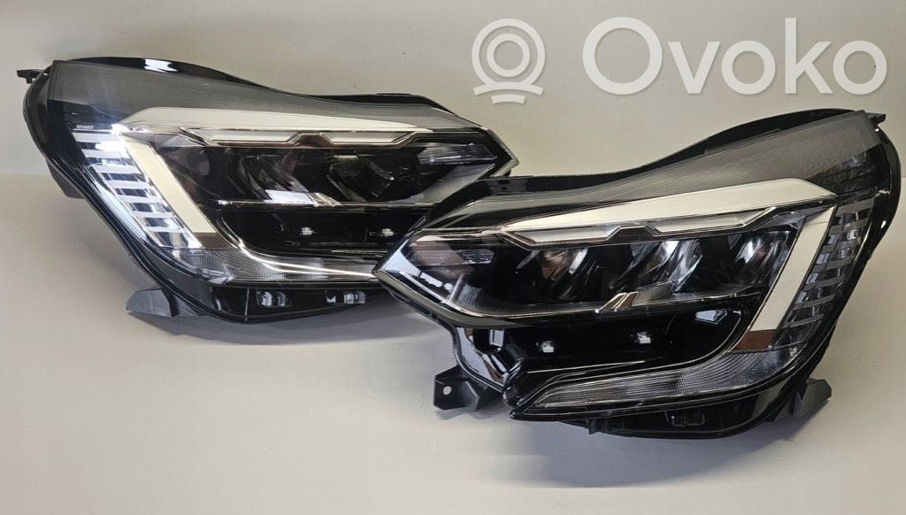 Renault Captur II Headlight/headlamp 