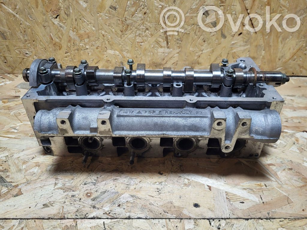 Renault Clio II Engine head 