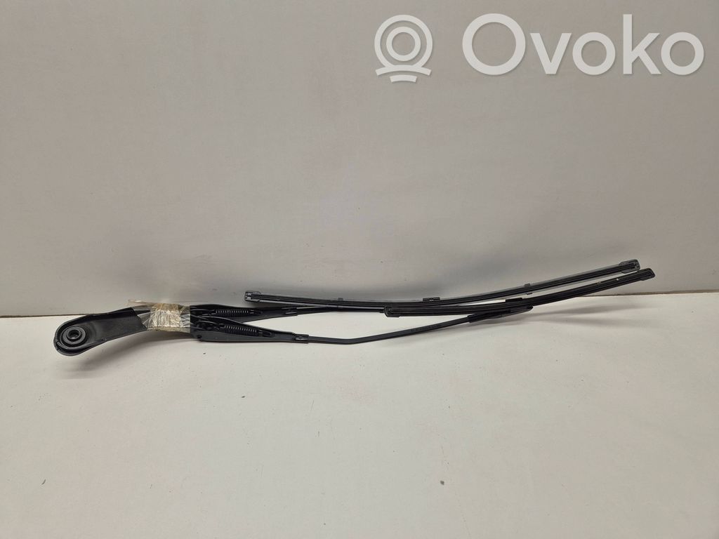 BMW 3 F30 F35 F31 Ramię wycieraczki szyby przedniej / czołowej 