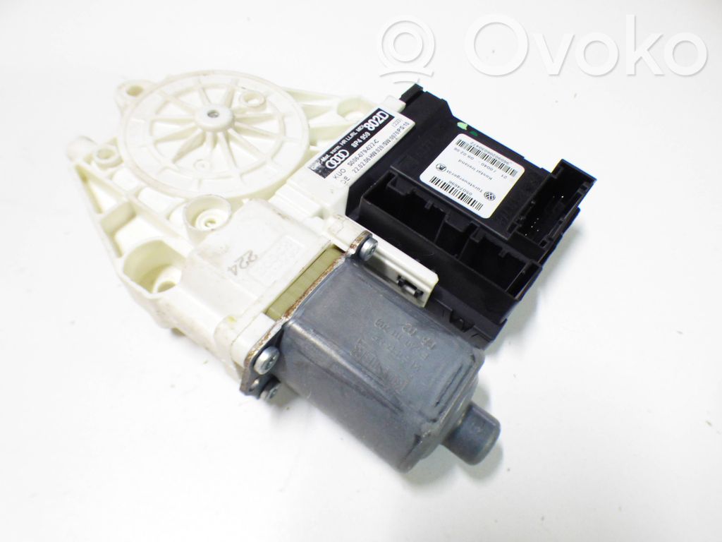 Audi A3 S3 8P Motor macara geam ușă spate 