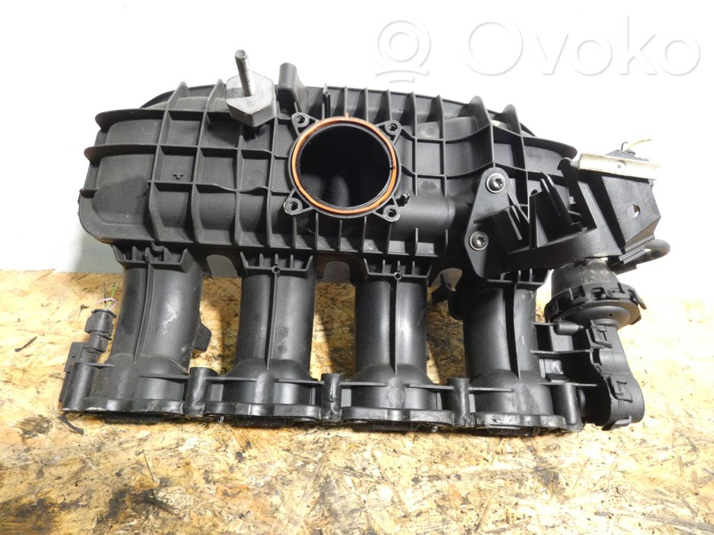 Audi A4 S4 B8 8K Colector de admisión 