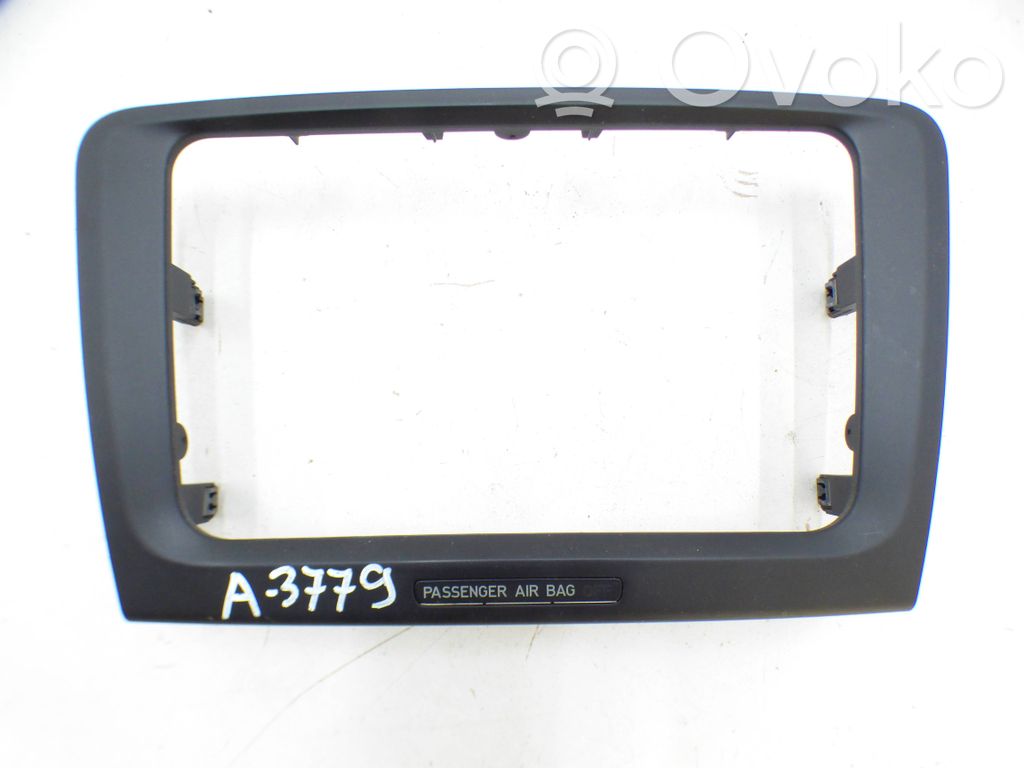 Skoda Superb B6 (3T) Rămă unitate radio/GPS 