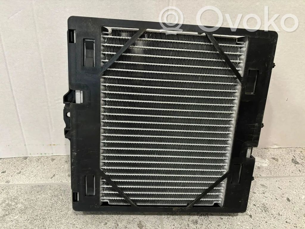 BMW M2 F87 Wasserkühler 