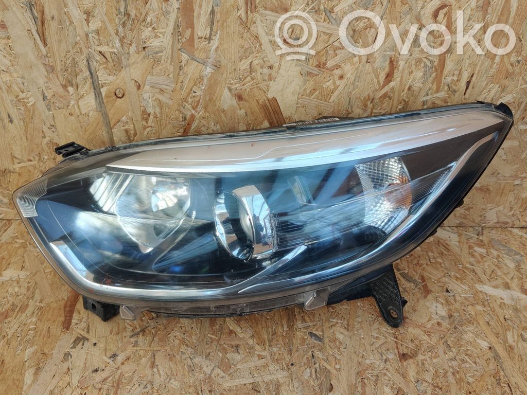 Renault Captur Scheinwerfer 