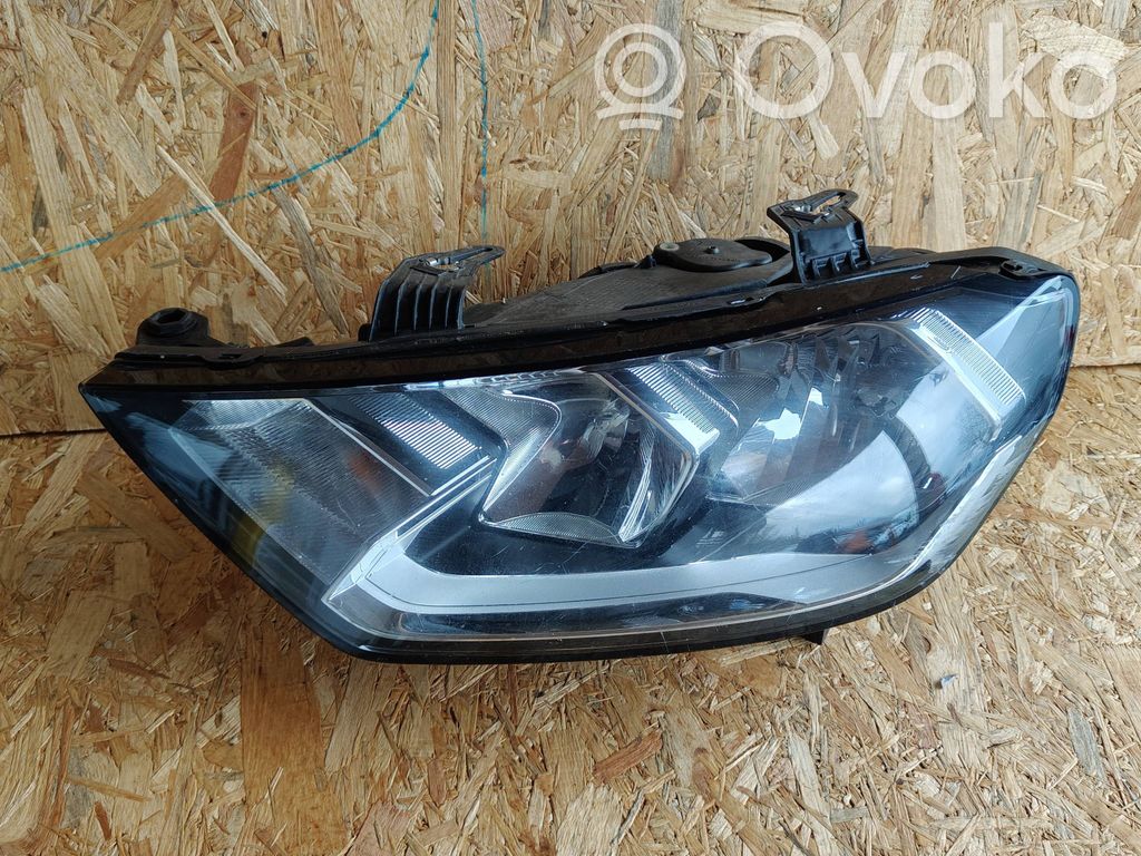 Audi A1 Headlight/headlamp 