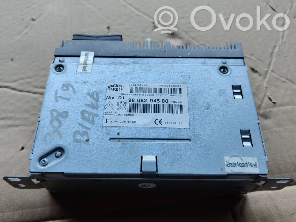 Peugeot 308 Panel / Radioodtwarzacz CD/DVD/GPS 