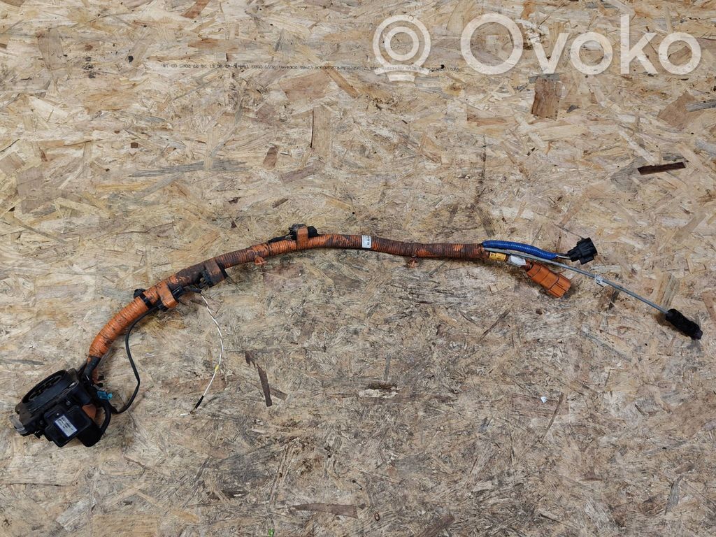 Electric car charge socket