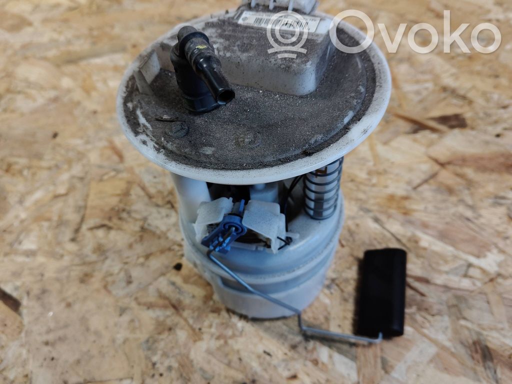 Renault Clio V Pompe à carburant 