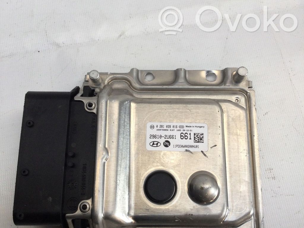 Hyundai i30 Sterownik / Moduł ECU 