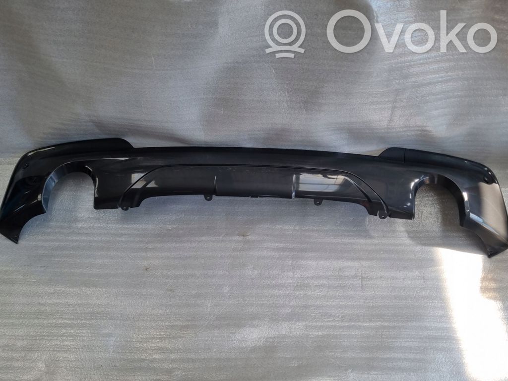 BMW X3 G01 Moldura inferior del parachoques trasero 