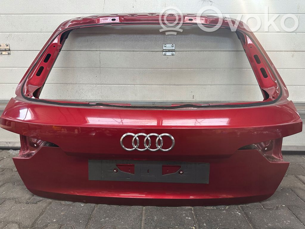 Audi A4 S4 B9 Tylna klapa bagażnika 
