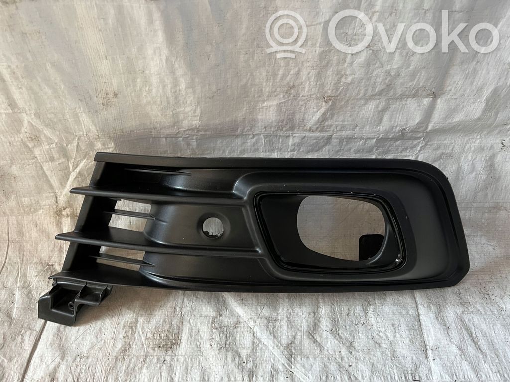Renault Captur Mascherina/griglia fendinebbia anteriore 