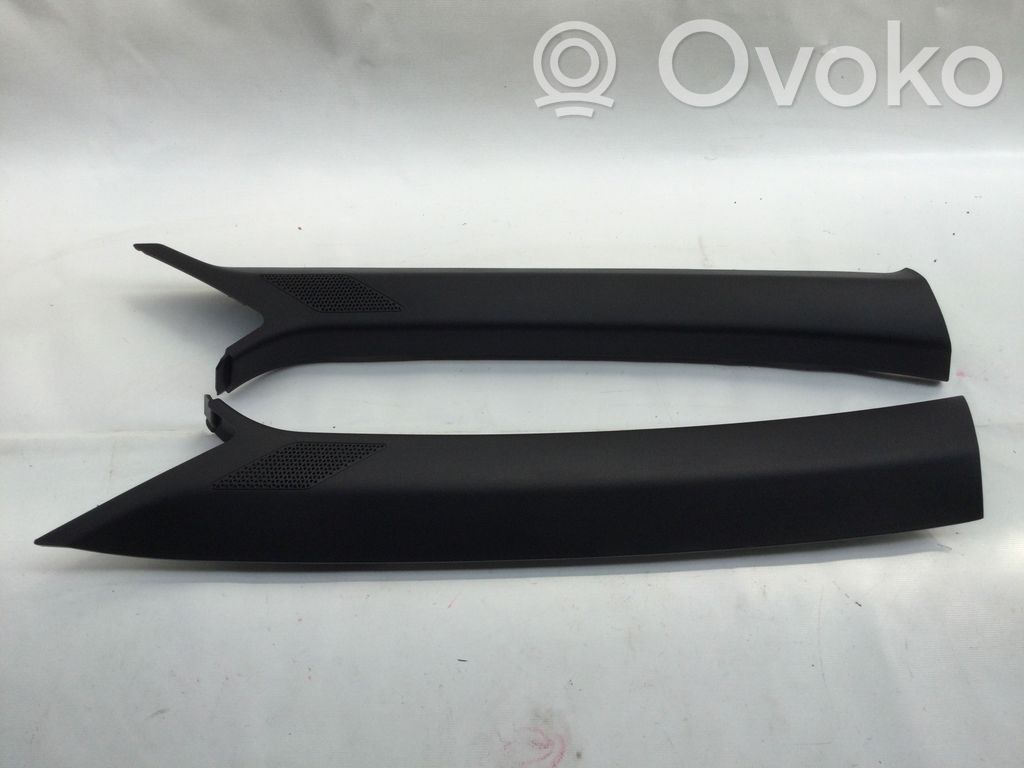 Seat Leon IV Osłona słupka szyby przedniej / A 